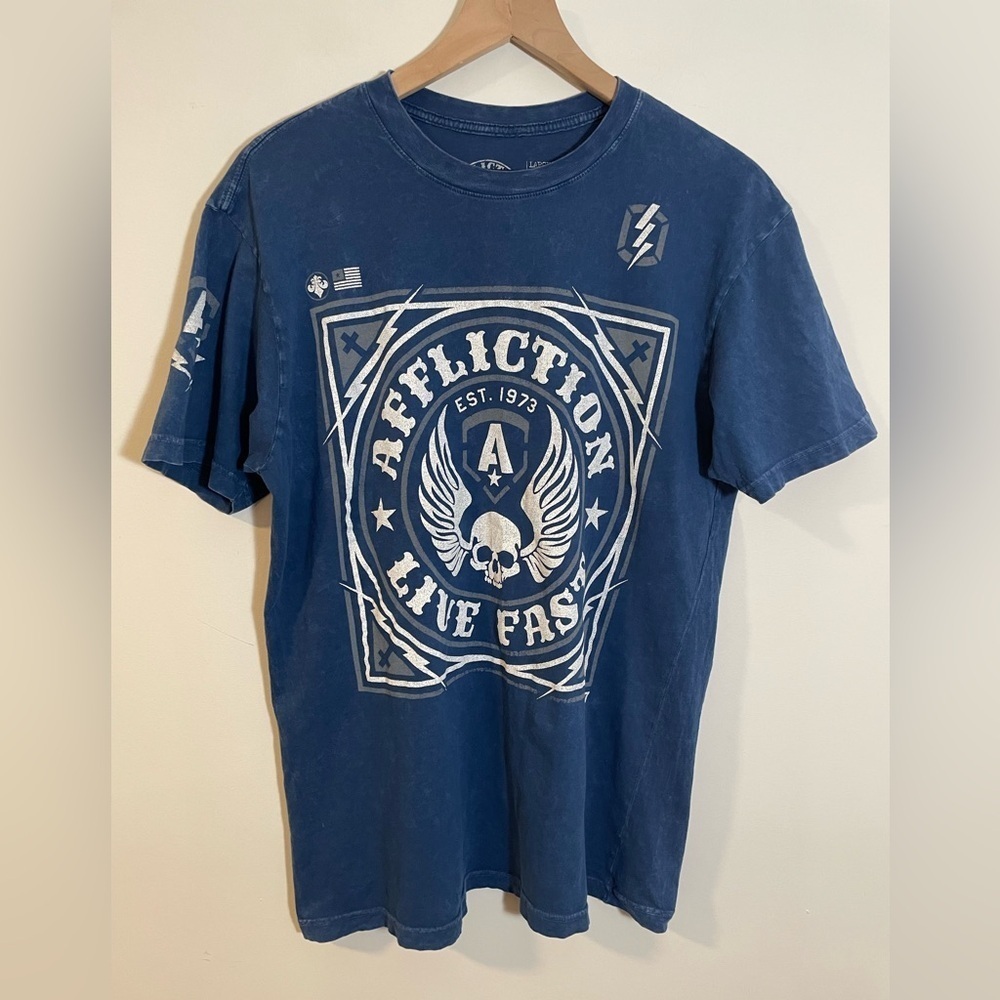 Vintage Affliction Live Fast Shirt Blue & White Men Large Skull Wings Grunge Y2K